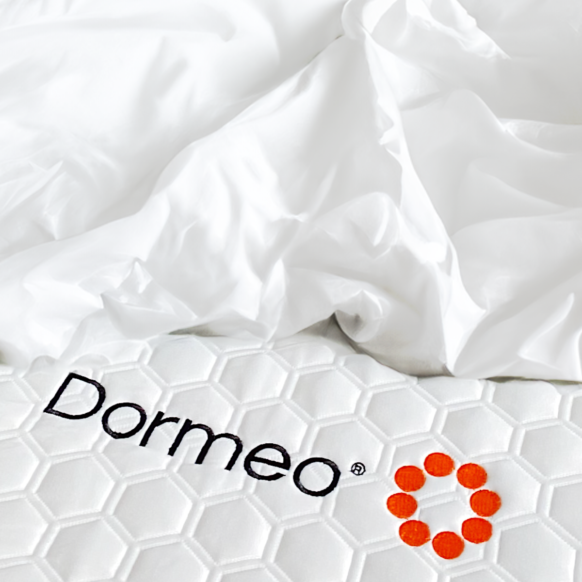 The SnowTek Premium Sheet Set by Dormeo® - 25% Off